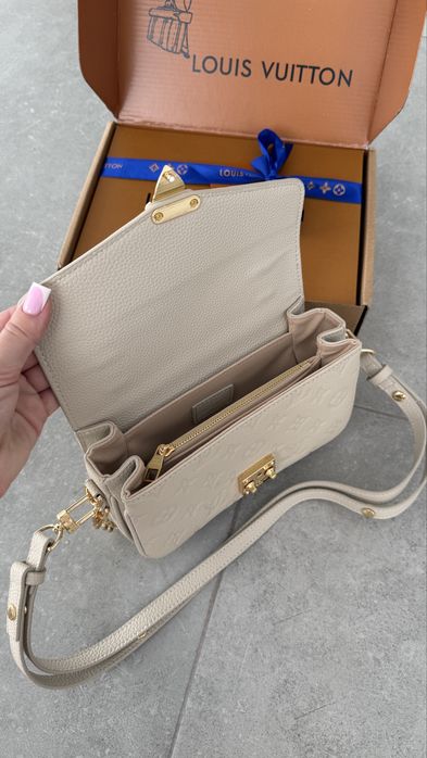 Сумка Louis Vuitton Metis
