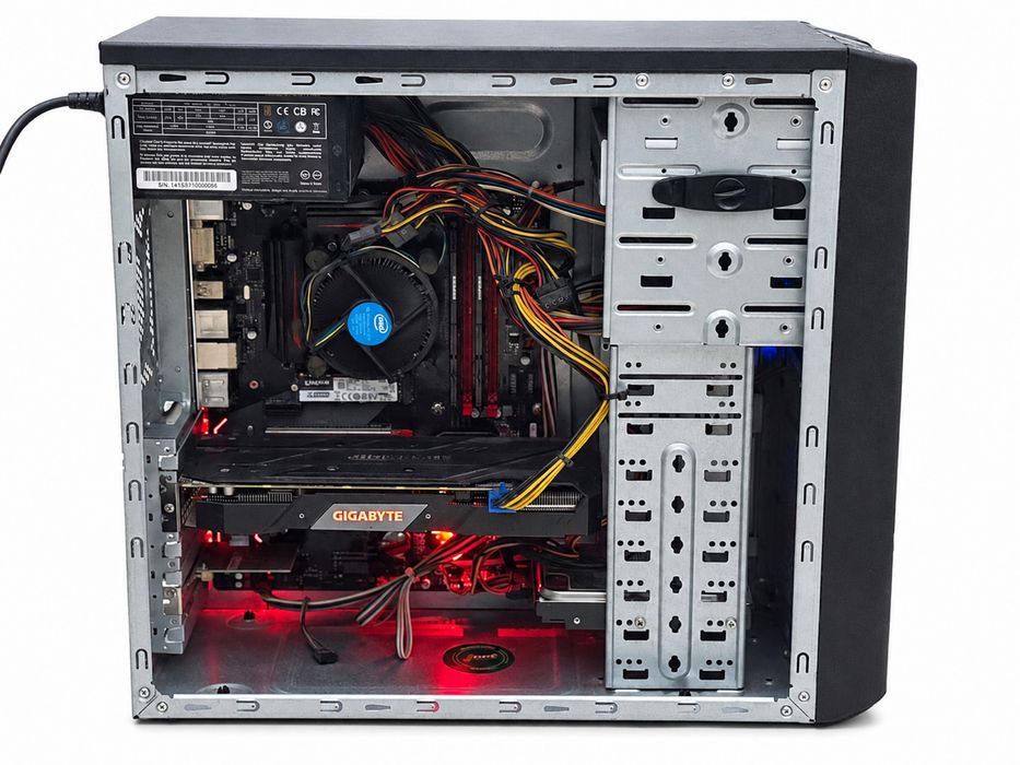 Komputer i5-9500F Gigabyte GTX 1660 WINDFORCE 3X GAMING OC 6GB HyperX FURY Black 16GB SSD 250GB + HDD 1TB