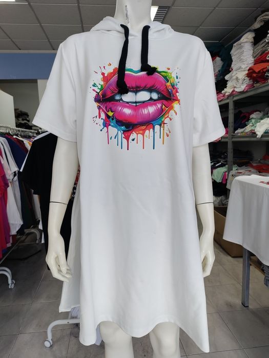 Vestidos bolsos 7 Euros.                Só para REVENDA