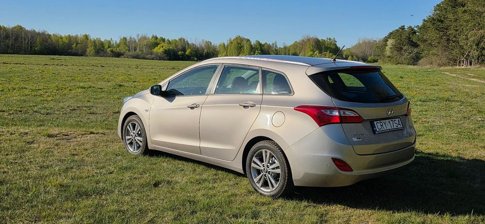 Hyundai I30 1.6 mpi*120KM* Nav*Bezwypadkowy*SERWIS*