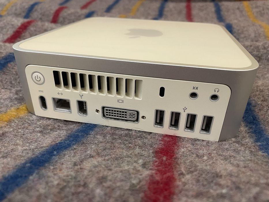 Mac mini A1176 (C2D 2,16Ghz/4gb/SSD128)