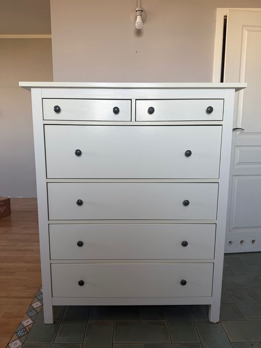 Komoda IKEA hemens lite drewno