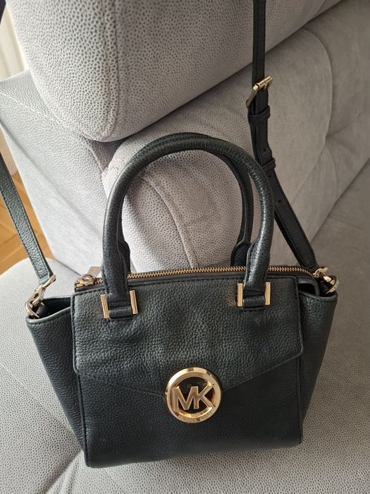 Michael Kors ciemny granat cudna listonoszka Hudson small