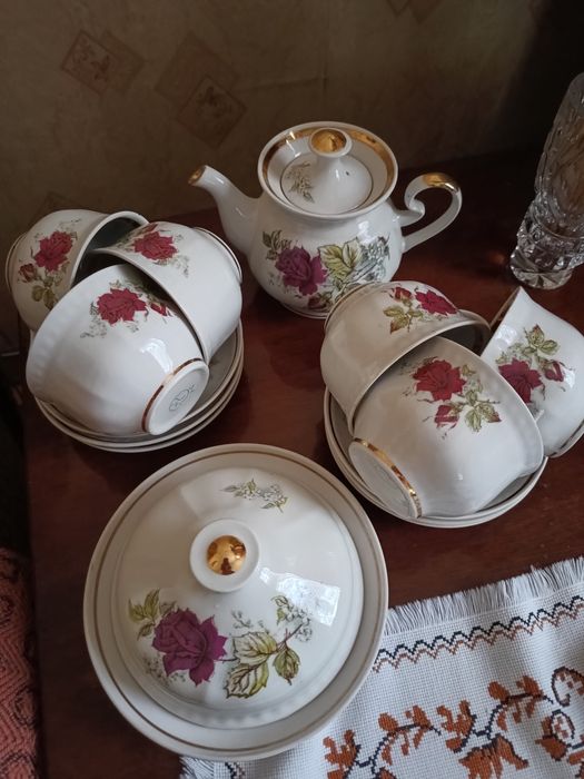 Чайний сервіз радянського виробництва