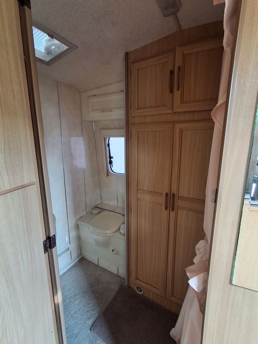 Sprzedam przyczepe kempingową Elddis 200 EX
