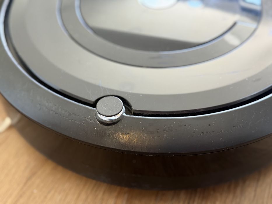 iRobot Roomba e5 – Aspirador Robô (100% Funcional / Ideal para Animais)
