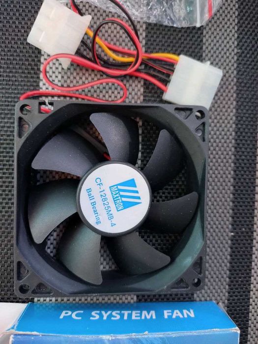 Кулер для процессора CPU Intel Maxtron