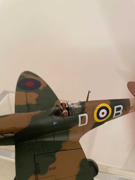 Hobby Master HA78071/48 Spitfire MK.VA