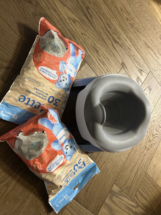 Nocnik skladany Potette plus z nakladka silikonowa + 19 workow