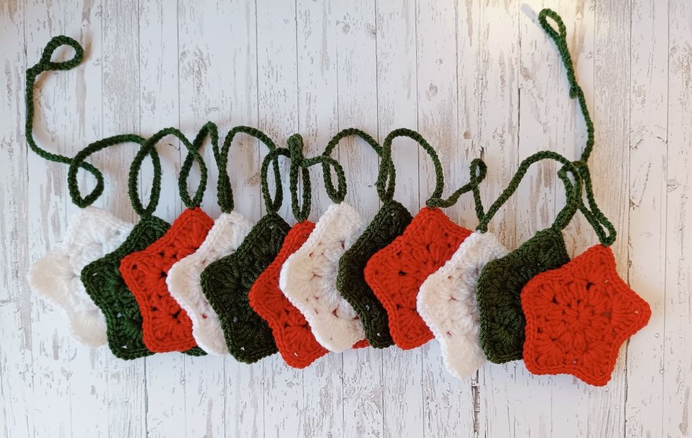 Girlanda świąteczną, girlanda gwiazdki, ozdobą swiateczna