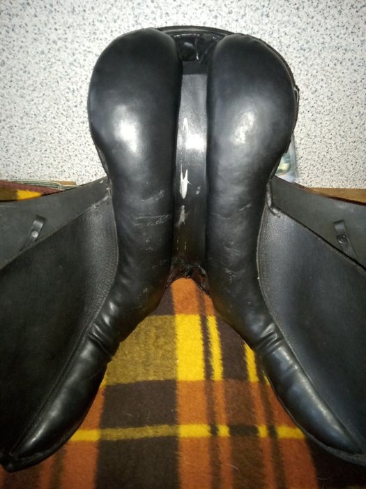 Продам сідло для коня б/у