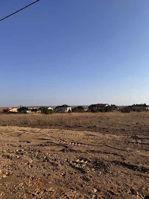 Продаж ділянок на Щасливому з комунікаціями !