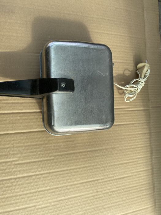 Электровафельница ссср