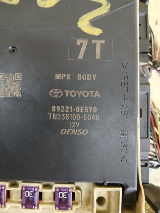 блок управление MULTI ECU Toyota HIGHLANDER 2023