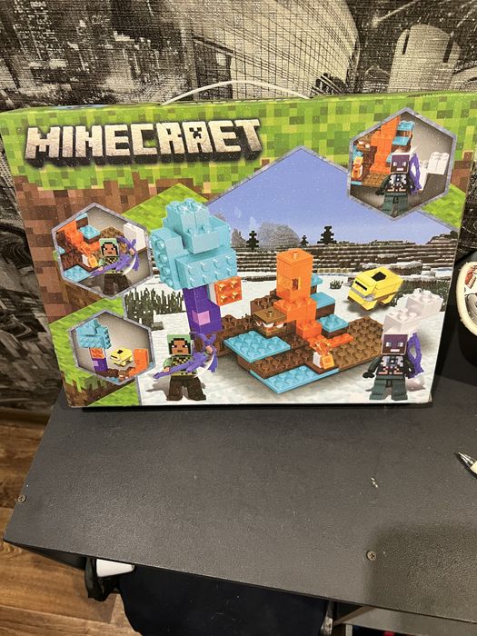 Игрушки , лего майнкрафт