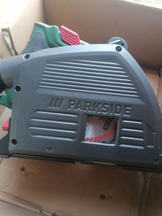 Товар  с Германии акумуляторна  сабельна пила parkside pssap-20 b2