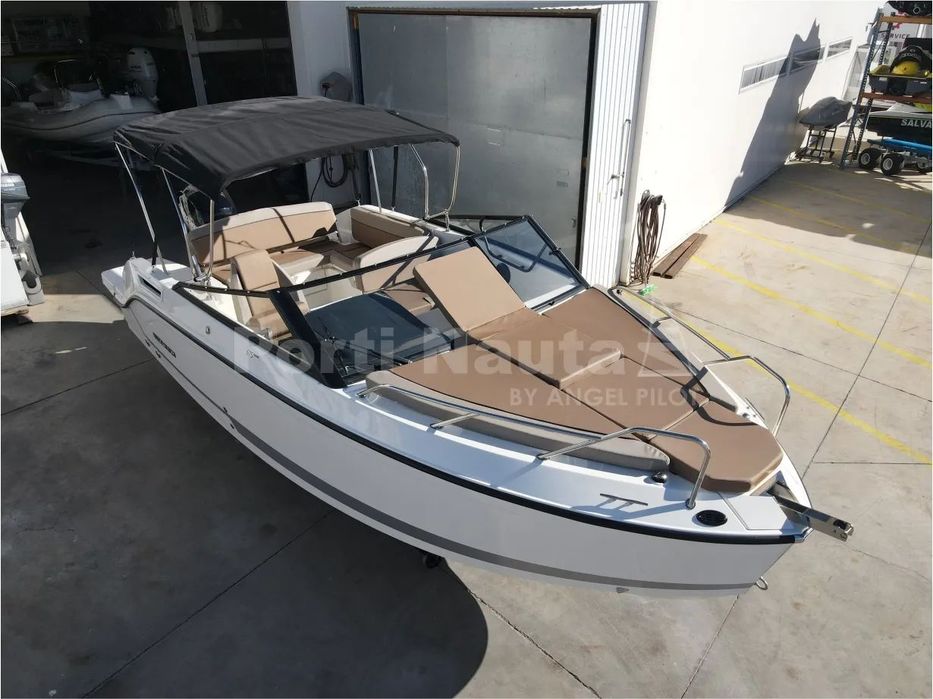 Quicksilver Activ 675 Cruiser