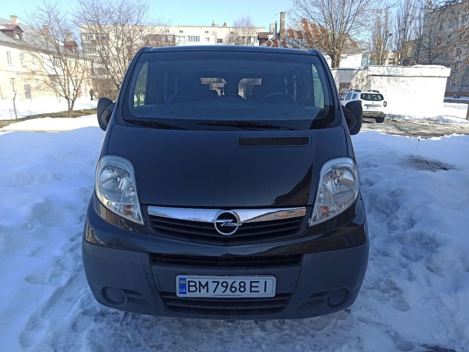 Opel Vivaro 2011