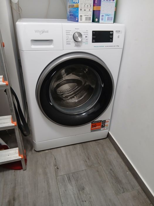 Pralka Whirpool  FFB  8258 BSV 8kg