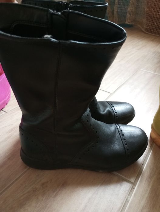 Продам набор обуви