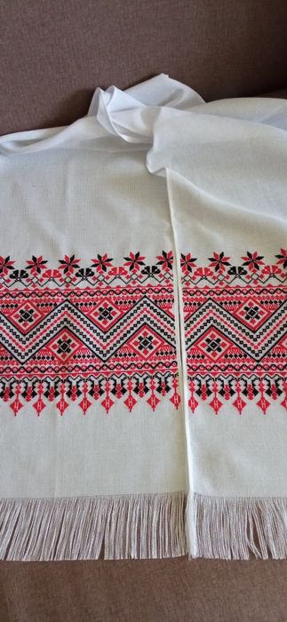 Продам вишитий рушник