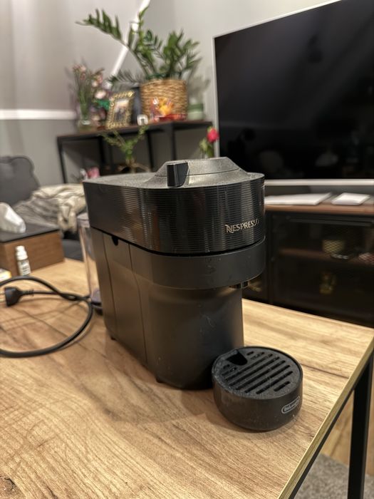 Ekspres DeLonghi na kapsulki Nespresso Vertuo
