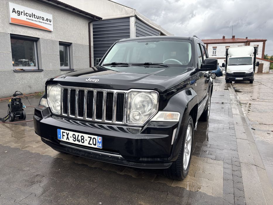 Jeep Cherokee KK 2.8 CRD Limited bez rdzy.