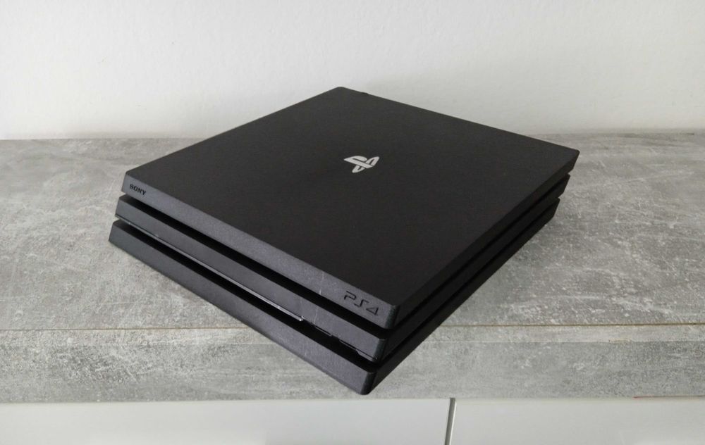 PlayStation 4 Pro 1 TB (PS4 Pro) CUH-7216B / Остання, тиха ревізія