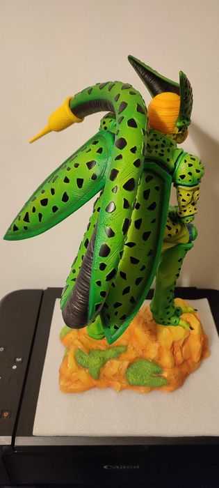 Cell Dragon Ball Resina