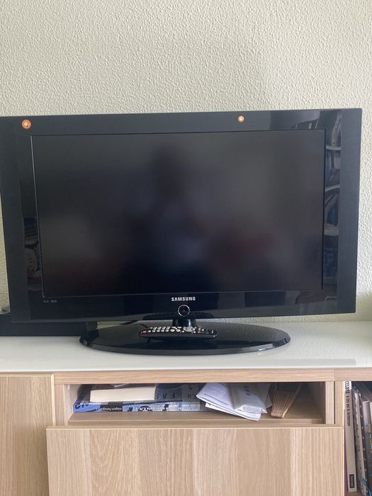 Tv Samsung a cores