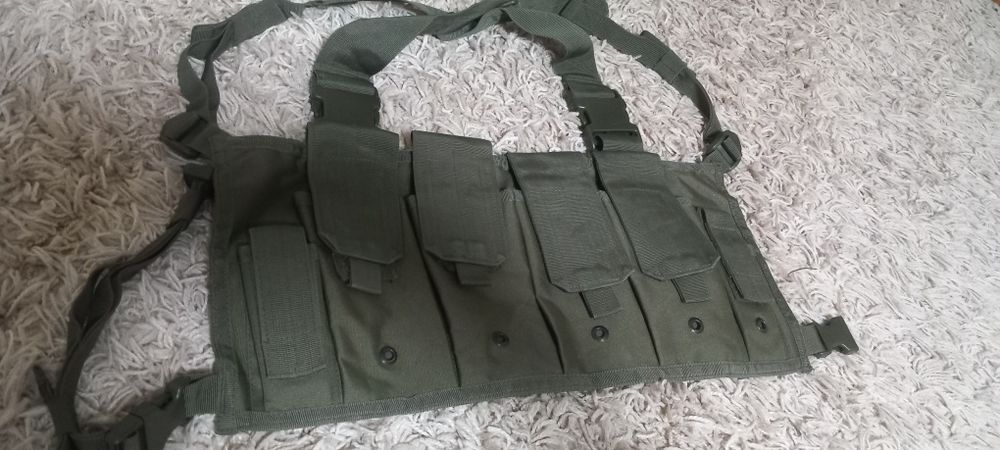 Разгрузочный жилет MIL-TEC нагрудный 6 подсумок Olive