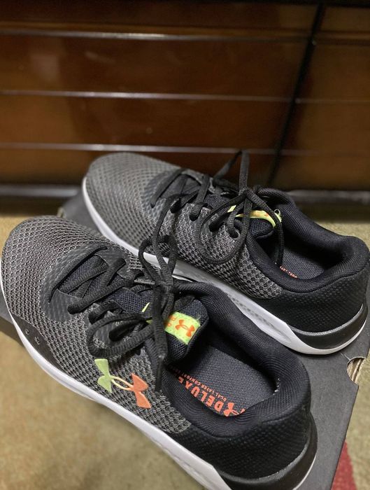 Кросівки снікери Under Armour Charged Pursuit 3 4E