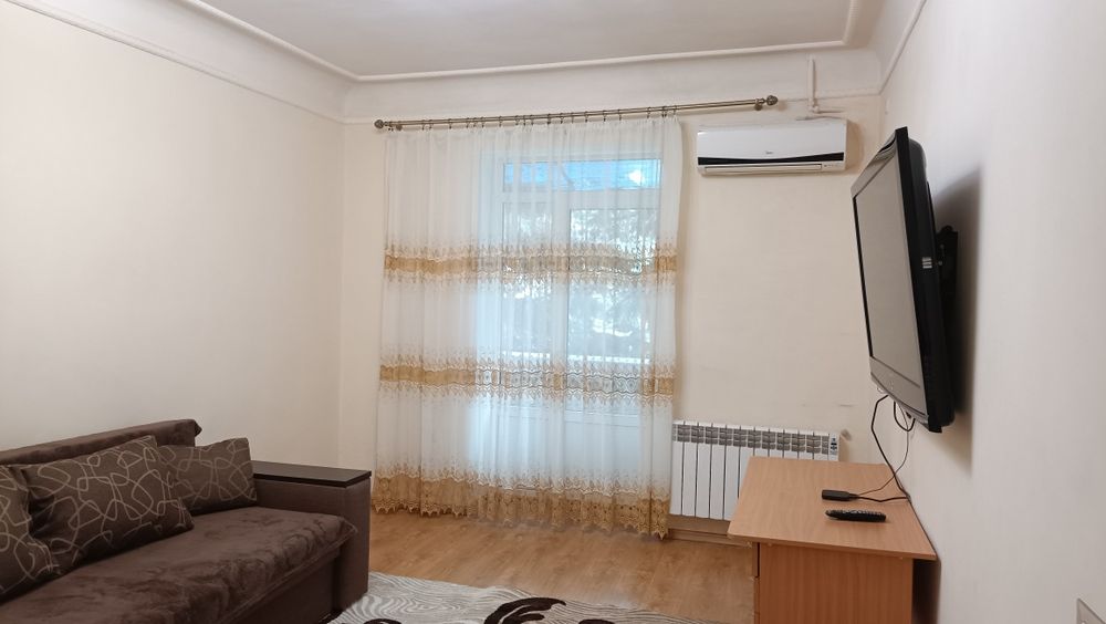 Продам 2х ком ВИДОВАЯ  Т.Шевченка14
