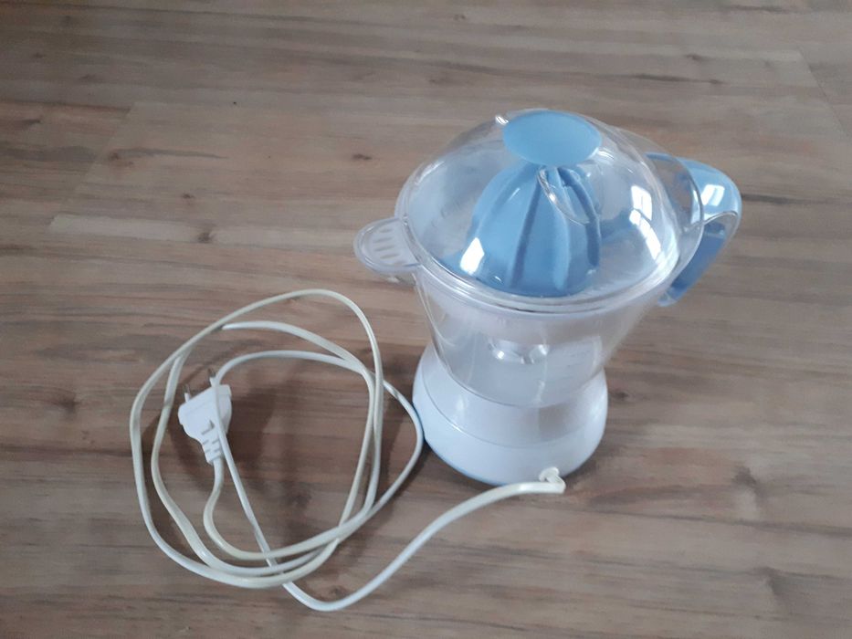 Wyciskarka do cytrusów elektryczna First Austria