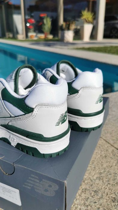 New Balance 550 White/Green 38 = 160,00€ I 40 = 140,00€