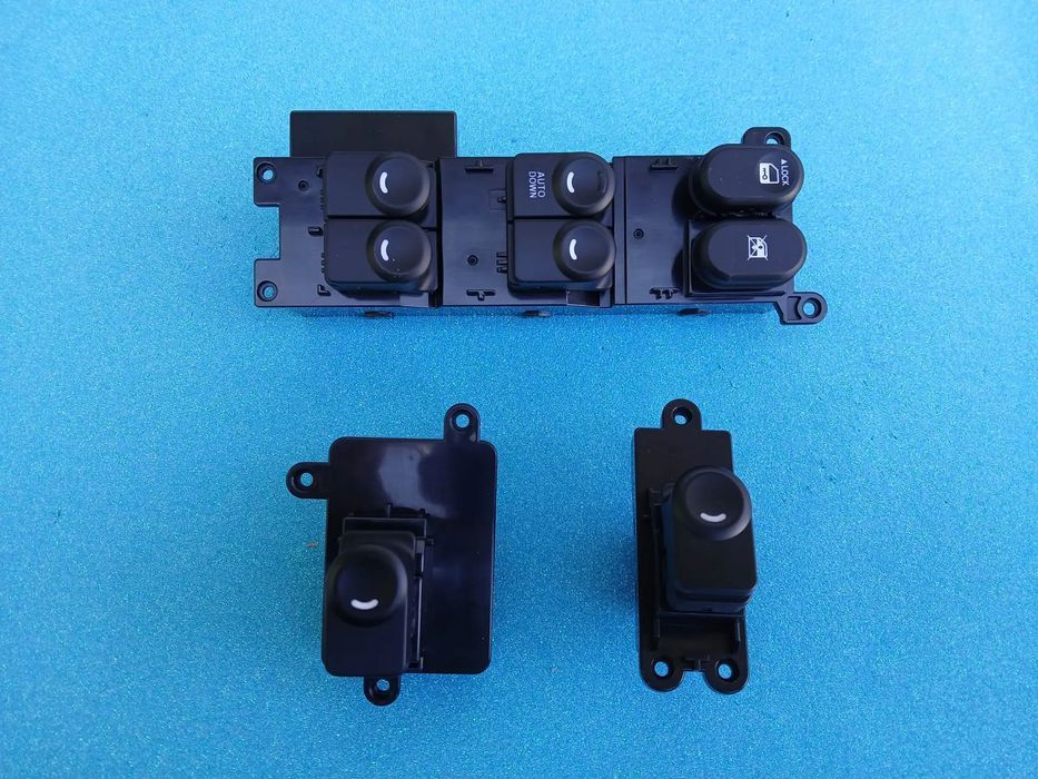 Comando botão interruptor dos vidros Hyundai i30  93570-2L010   NOVO