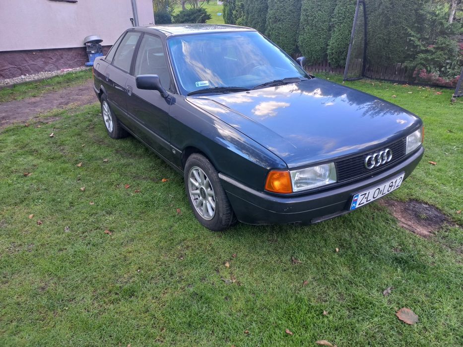 Audi 80  1.8 benzyna
