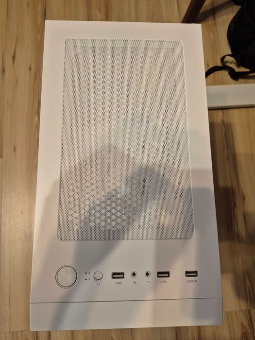 Obudowa KRUX Vako White RGB