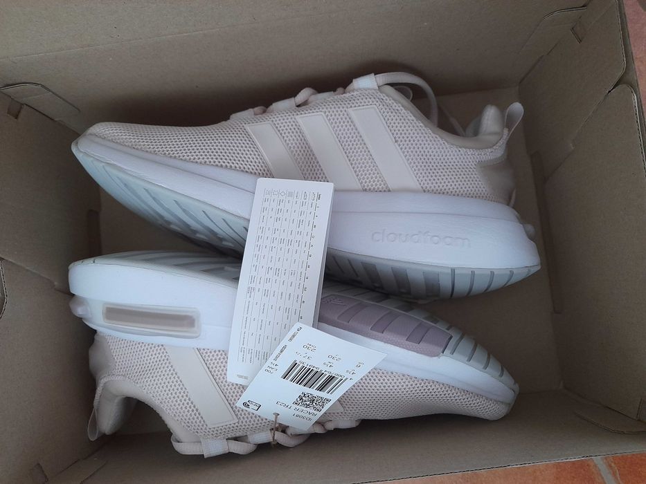 Sapatilhas adidas tam 37 1/3