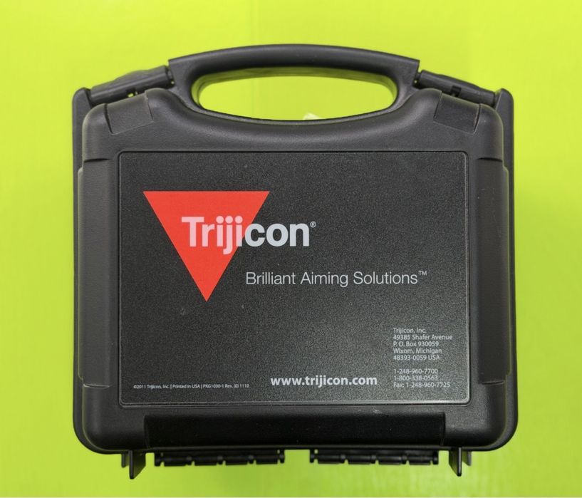 Приціл  Trijicon ACOG 4x32