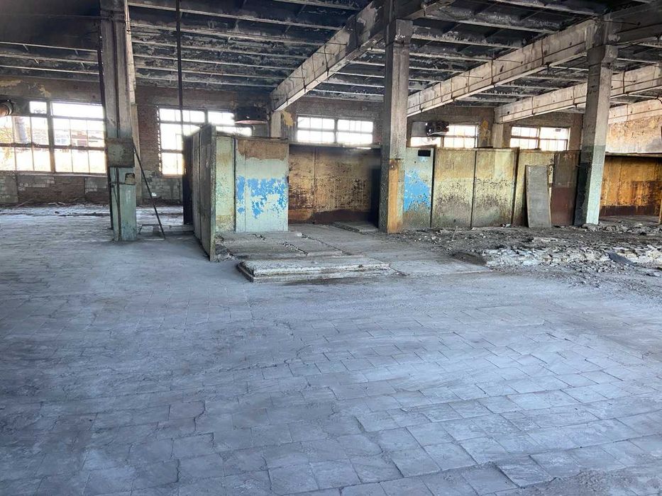 Комплекс  будівель 6644 м  в Фастові (залізниця, гарна локація)
