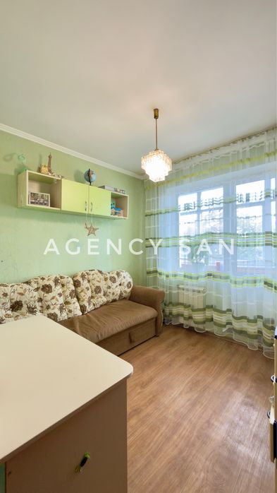 Продаж 3 квартири вул. Харківська