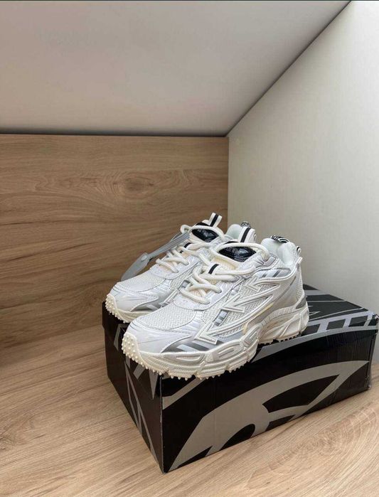 Кросівки Off White Be Right Back × Raf simons