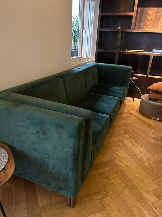 Lindo sofá verde 3 lugares semi-novo