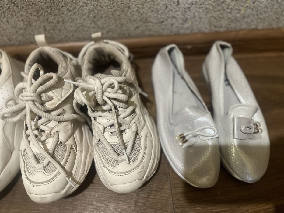 Терміново продам кросовки