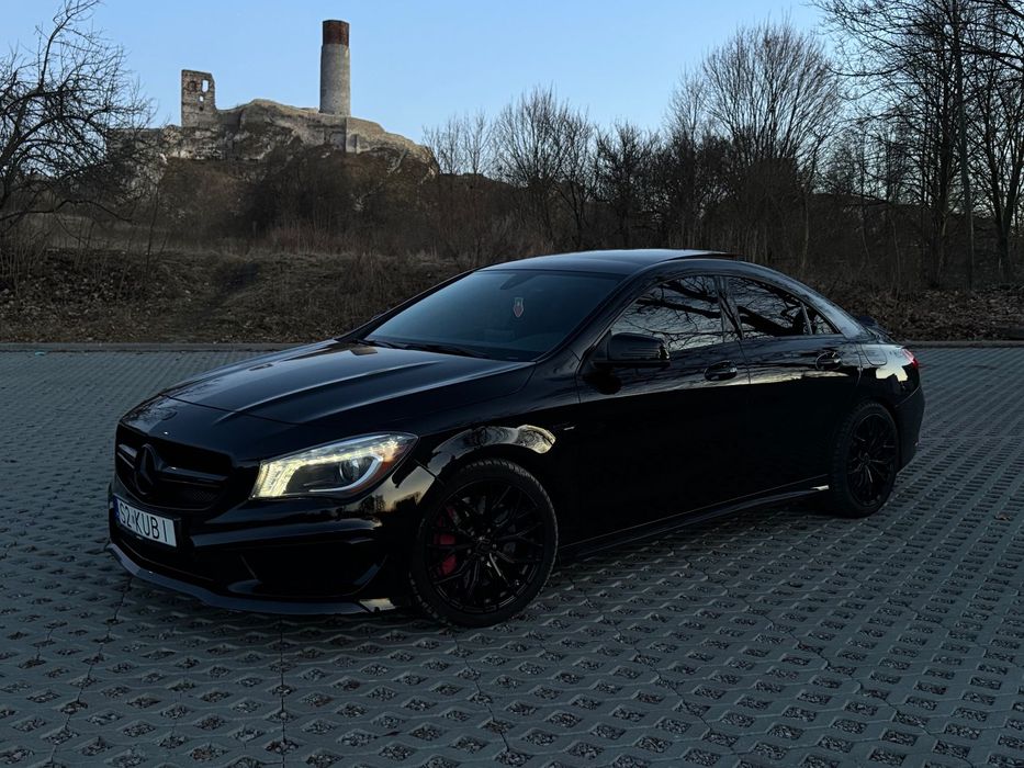 Mercedes-Benz CLA Mercedes-Benz CLA45 AMG 4MATIC