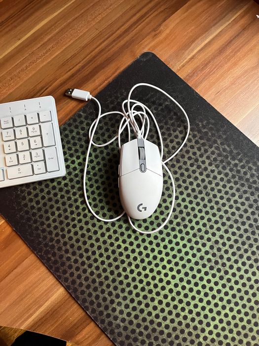 Продам монитор Philips