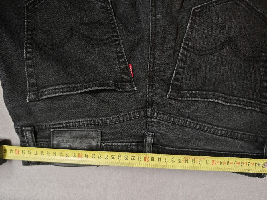 Jeans Levi's 512 tamanho 40