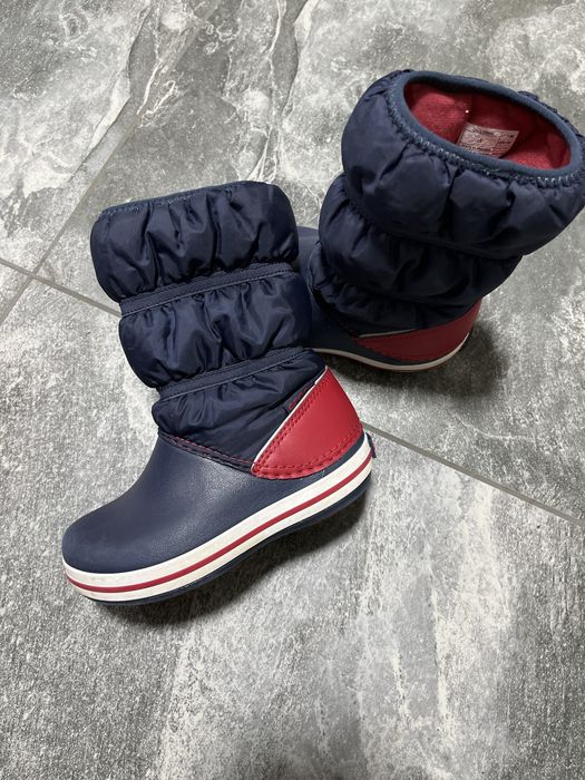 Чоботи- дутіки Crocs