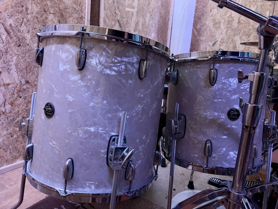 Bateria Gretsch Renown Studio.